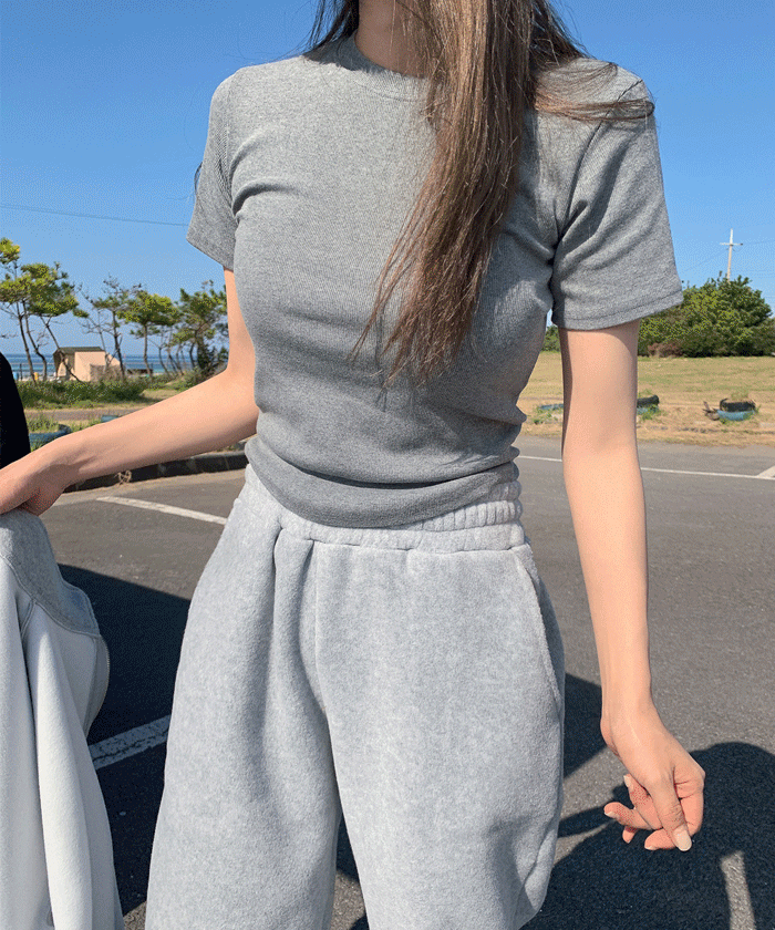 ǰ 