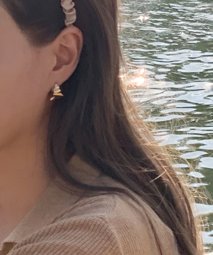 ǰ 